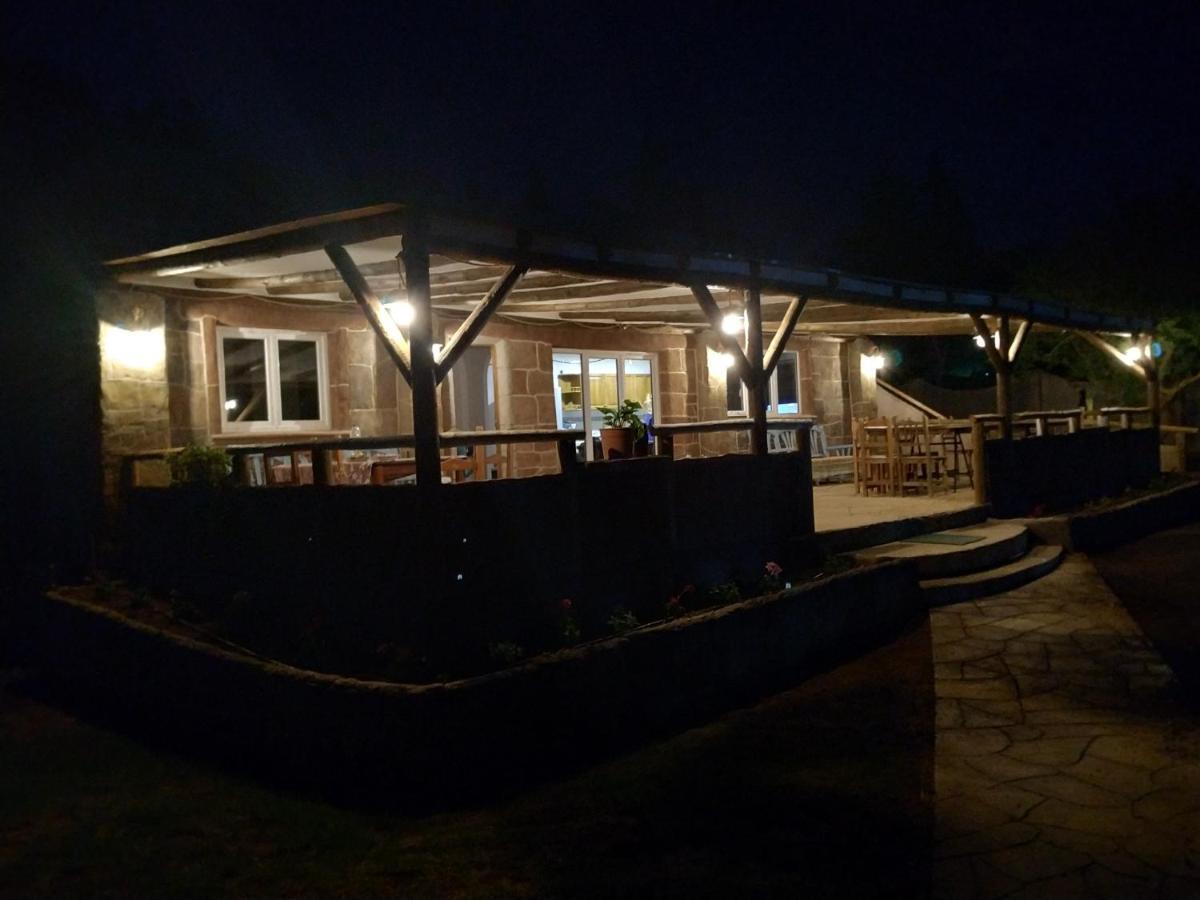 Casa Mirlo Villa Montmesa ภายนอก รูปภาพ